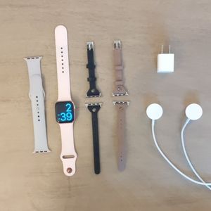 Apple watch series 4 40mm Rose Gold with Pink Band